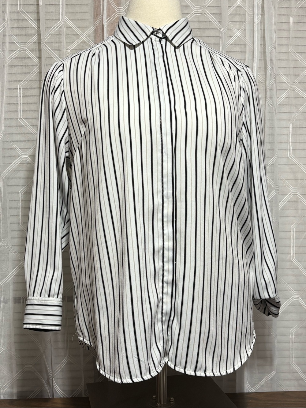 Rachel Zoe 2X Classic Black/White Striped Button-Front Women’s Dress Blouse 32 L